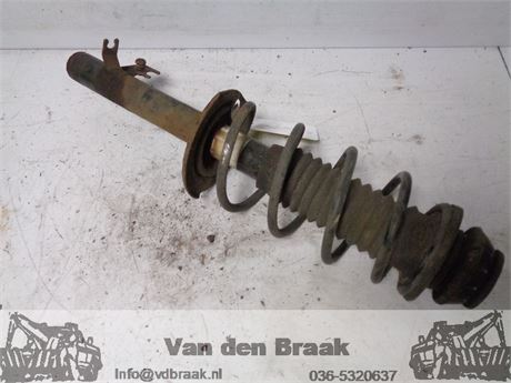 Toyota Aygo 1.0 12V 2005-2022 Veerpoot links voor