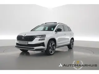 Škoda Karoq 1.5 TSI ACT Sportline Business | Pano | Adapt. Cruise | Navi | CarPlay | Stoel-Stuurverw