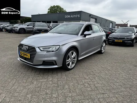 Audi A3 Sportback 1.4 e-tron Lease Edition Automaat | Clima | Navi | Keyless start | Parkeersensoren