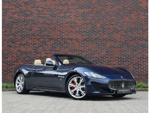 Maserati GranCabrio 4.7 Sport | Blu Nettuno - BOSE - Historie