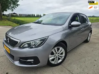 Peugeot 308 1.6 BlueHDI Blue Lease Executive Pack/ euro 6/ bj 2017