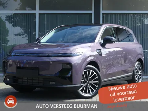Leapmotor B10 Design Hybrid EV 18.8 kWh 218PK Automaat Navigatie, Camera 360, Lichtmetalen velgen, E