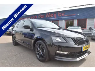 Škoda Octavia Combi 1.0 TSI Greentech Sport Business , TREKHAAK , CLIMATR , CR CONTR , NAVI , PDC A 