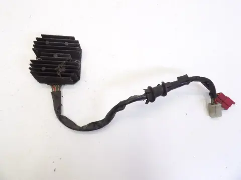 SPANNINGSREGELAAR Honda CB 450 1985 - 1986