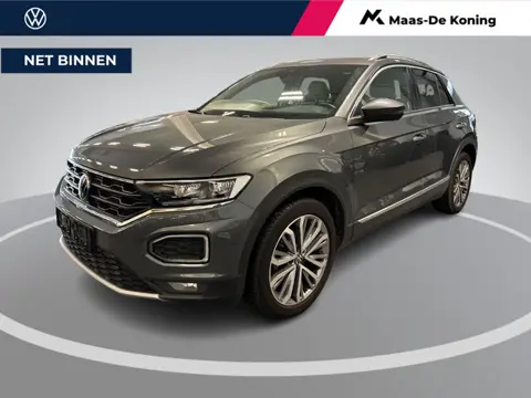 Volkswagen T-Roc 1.5 TSI 150pk DSG Sport · Camera · Keyless · Elek. Achterklep · Dodehoeksensor · Le