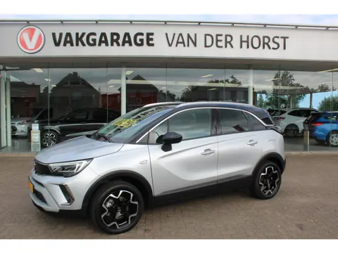 Opel Crossland 1.2-110pk Turbo 'Elegance'. Mooie en luxe hoogzitter met weinig km's ! Volautm. airco