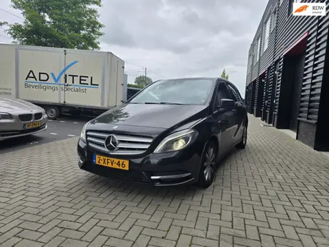 Mercedes-Benz B-klasse 180 CDI Edition | XENON | LED | FLIPPERS | PDC | ELEC. PAKKET