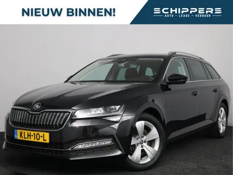 Škoda Superb Combi 1.4 TSI iV Style | LED Matrix | Elektrisch bedienbare stoelen | Matrix LED