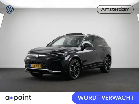 Volkswagen Tiguan 1.5 eHybrid R-Line Edition 204 pk Automaat (DSG) | Verlengde garantie | Navigatie 