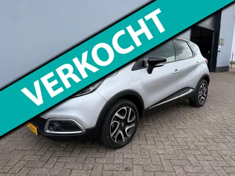 Renault Captur 1.2 TCe Dynamique - Navigatie