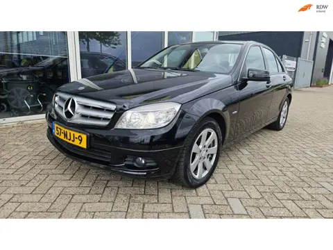 Mercedes-Benz C-klasse 180 CGI BlueEFFICIENCY Business Class LEES advertentie