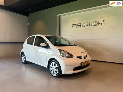 Toyota Aygo 1.0-12V 5-DEURS ACCESS-uitv|AIRCONDITIONING|STUURBEKRACHTIGING|ISOFIX|nieuwe APK+O.H.BEU