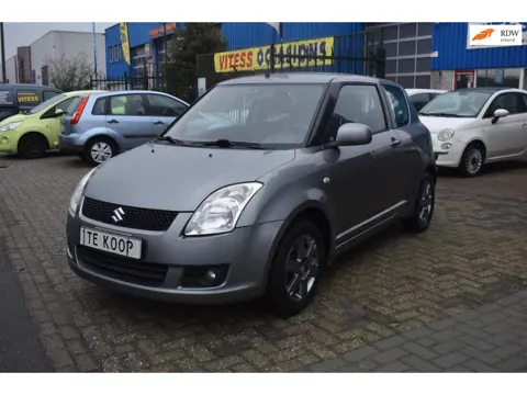 Suzuki Swift 1.3 Base NIEUWE APK KEYLESS