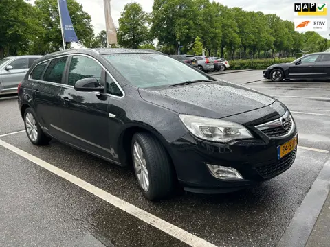Opel Astra Sports Tourer 1.4 Turbo Cosmo