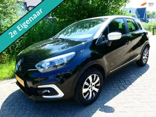 Renault Captur 0.9 TCe 2e eig. Airco Cruise LED Navi Trekhaak 1200kg.