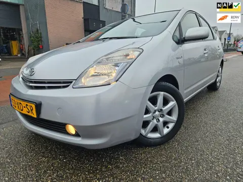 Toyota Prius 1.5 VVT-i Tech Edition GARANTIE