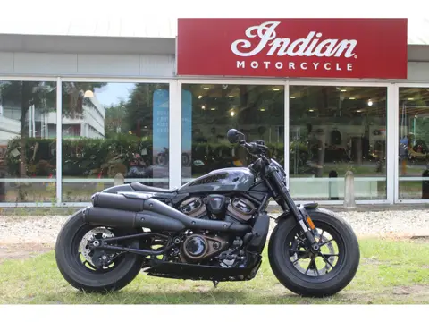 Harley-Davidson Sportster  Sportster S
