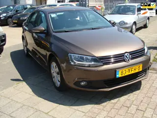 Volkswagen Jetta 1.2 TSI Comfortline clima elek pak nap apk