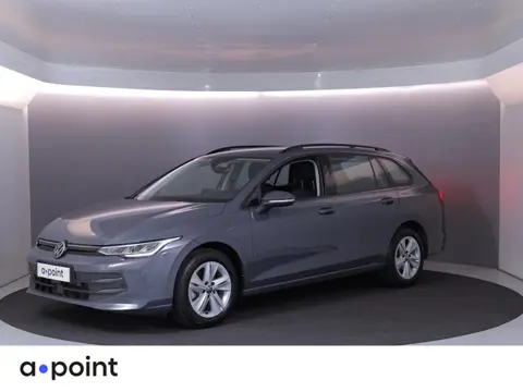 Volkswagen Golf Variant 1.5 eTSI Life Edition 116 pk Automaat (DSG) | Navigatie | Trekhaak (wegklapb