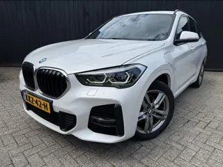 BMW X1 xDrive25e High Executive M-sport (bj 2021)