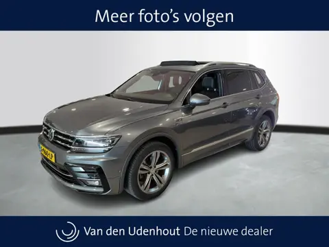 Volkswagen Tiguan Allspace 1.5 TSI Highline Business R 7p. | Leer | Panoramadak | Trekhaak |