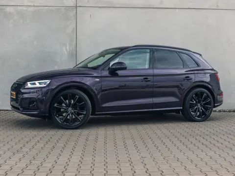 Audi Q5 55 TFSI e Quattro Competition Audi Exclusive Violett