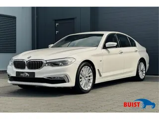 BMW 5 Serie 530i High Executive Luxury Line NAPPA LEER 18" NL-auto!