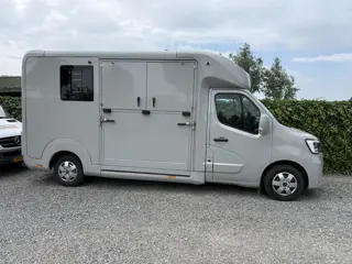 Renault Master | HORSETRUCK | STX | STALLION 3XL | 2023 | 165PK | HENGST | 3-SEAT | 47.500KM | MANUE