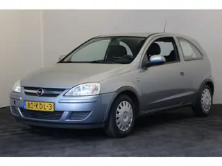 Opel Corsa 1.2-16V Rhythm (bj 2005)
