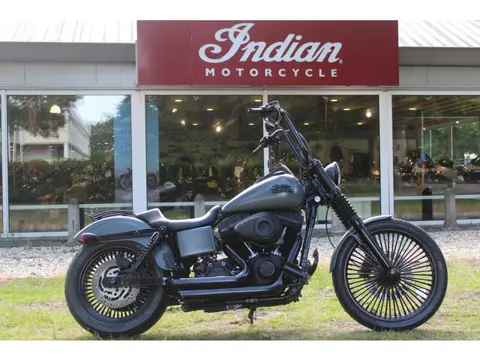 Harley-Davidson Dyna Street Bob  96FXDB Dyna Streetbob