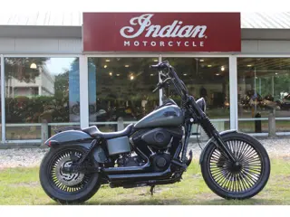 Harley-Davidson Dyna Street Bob  96FXDB Dyna Streetbob