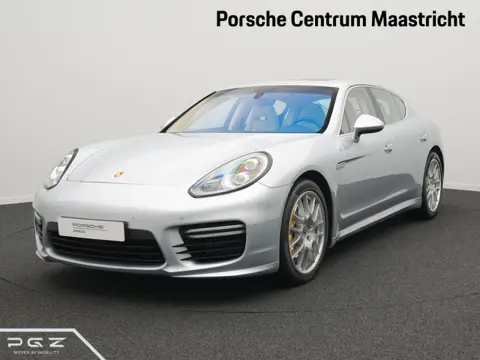Porsche Panamera Turbo S