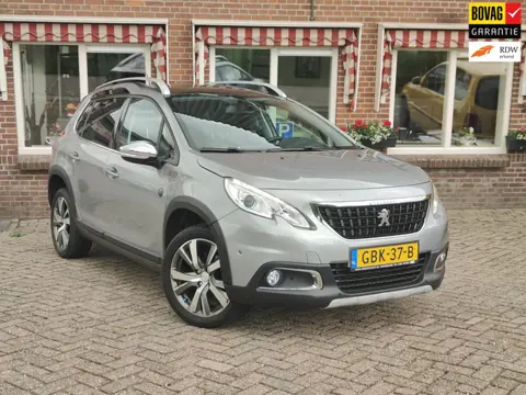 Peugeot 2008 1.2 PureTech GT-Line Aut, Clima Cruise Camara Pano - RIJKLAAR -