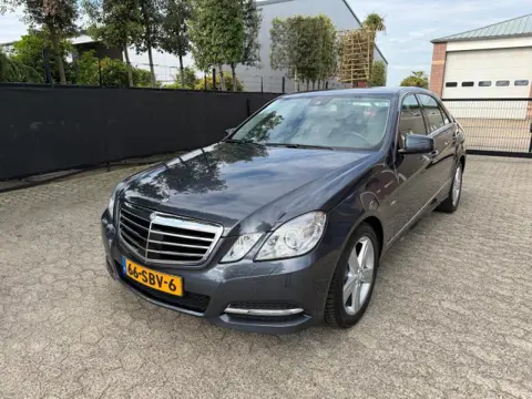 MERCEDES-BENZ E-KLASSE E220CDI Leder Distronic camera 2e eig.NAP