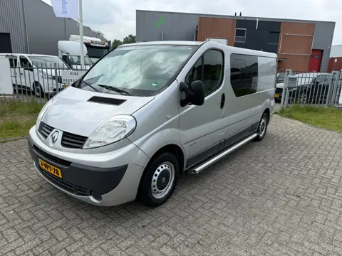 Renault Trafic 2.0 dCi T29 L2H1 Double Cab, KIima, AHK, New Gearbox!
