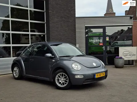 Volkswagen New Beetle 1.6