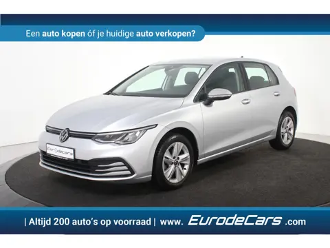 Volkswagen Golf 1.0 eTSI Life Business *1ste Eigenaar*Navigatie*Ambiente*Camera*