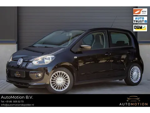 Volkswagen Up! 1.0 high up! BlueMotion Cruise control Navigatie Airco