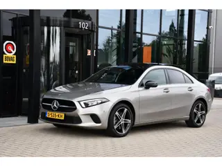Mercedes-Benz A-klasse 250 e sedan Panoramadak, Sfeerverlichting