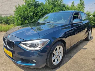 BMW 1-serie 116i Business Line 5 Deurs Clima Xenon