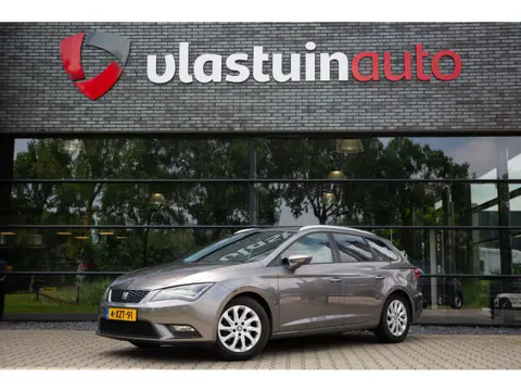 SEAT Leon ST 1.6 TDI Ecomotive Lease Sport , Trekhaak, Cruise control,