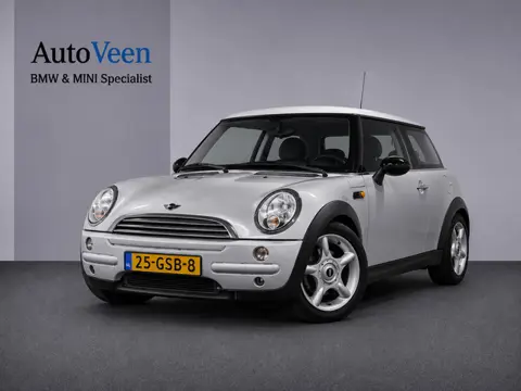 Mini Mini 1.6 Cooper Chili INRUILKOOPJE (STOELVERWARMING, AIRCO, LEDER, AUTOMAAT)