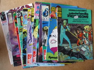 Diverse comics adv8453