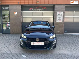 Peugeot 208 1.2 100 Allure lage km stand vol optie,s nieuwstaat