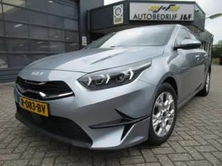 Kia Ceed 1.0 T-GDi DynamicPlusLine / 1e EIG / NAV / Camera / Stoelverw. / Stuurverw.