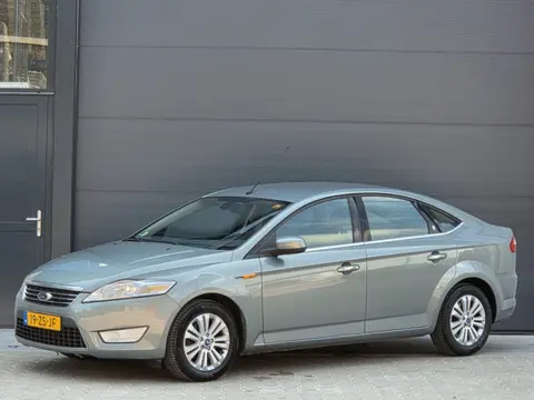Ford Mondeo 2.3-16V Ghia nap automaat 2e eigenaar apk 27