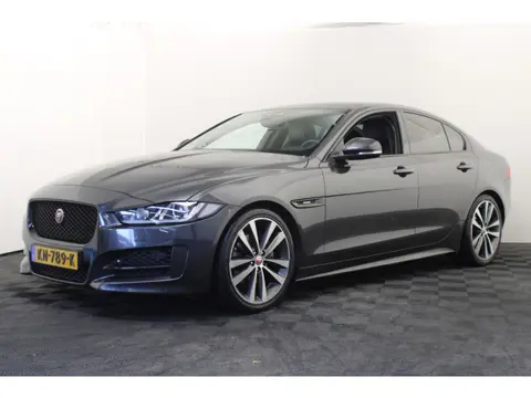 Jaguar XE 2.0 D R-Sport (bj 2016, automaat)