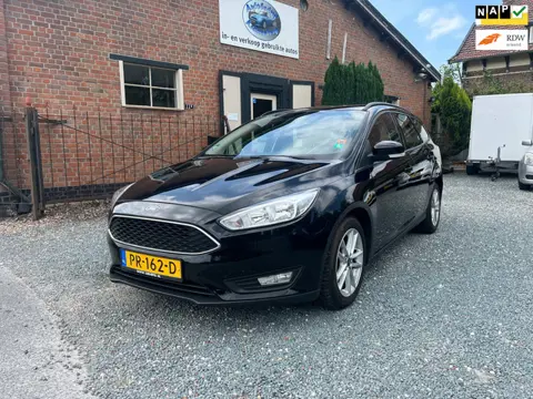 Ford Focus Wagon 1.0 First Edition ( Airco + Navigatie + Parkeersensoren )