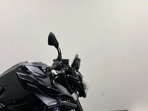 BMW F 900 R Triple Black, Full Option, Remus Demper