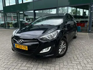 Hyundai I30 Wagon 1.6 GDi i-Motion (Trekhaak, Achteruitrijcamera, NL-auto)